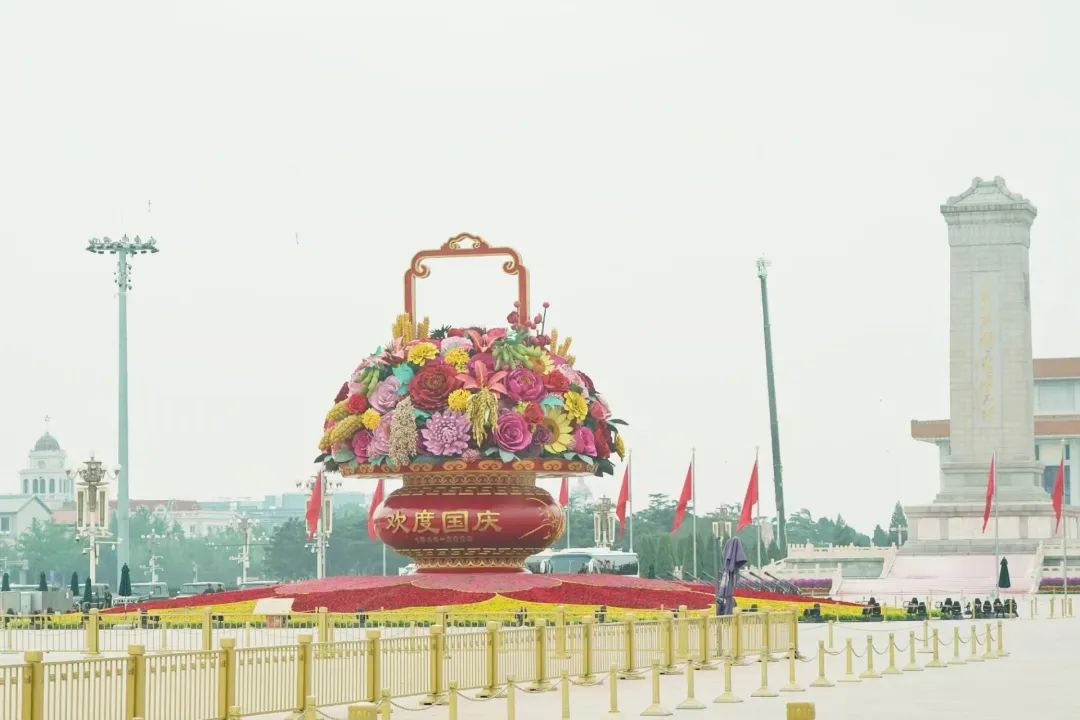 天安門廣場(chǎng)“祝福祖國”花壇1.jpg